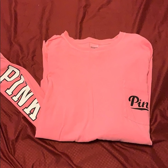 PINK Victoria's Secret Tops - Victoria’s Secret Pink long sleeve shirt PINK Victoria's Secret Tops - Victoria’s Secret Pink long sleeve shirt